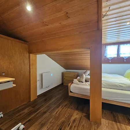 Sonnhüsli Dachwohnung Apartment