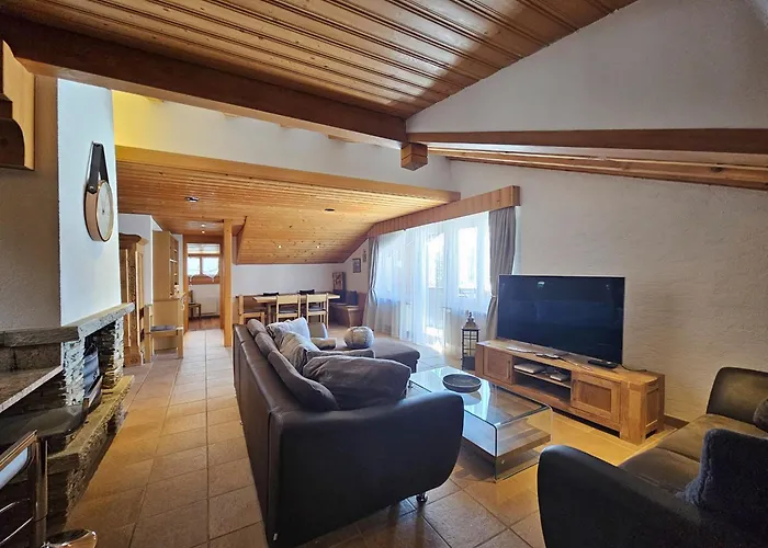 Sonnhuesli Dachwohnung * Saas Fee