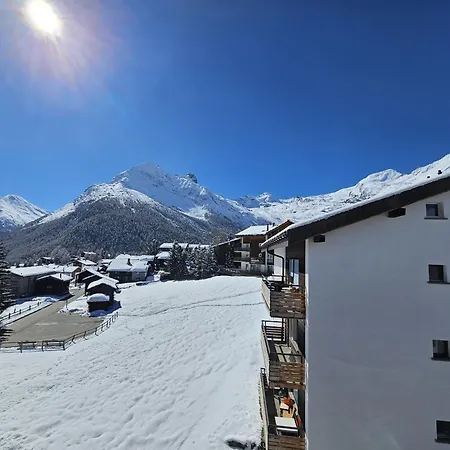Sonnhuesli Dachwohnung Appartement Saas Fee